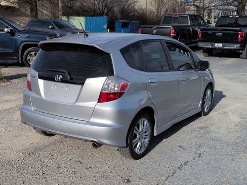 Used 2011 Honda Fit Sport image 8