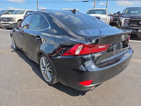 Used 2016 Lexus IS 300 AWD image 4