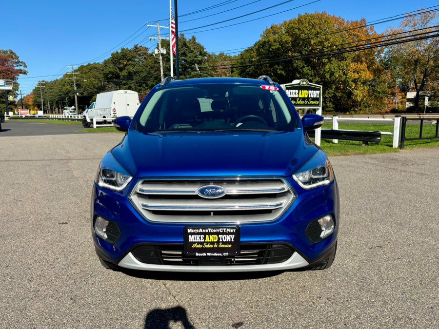 Used 2018 Ford Escape Titanium w/ Ford Safe & Smart Package AWD/4WD image 2
