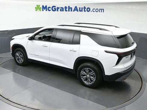 Certified 2025 Chevrolet Traverse LT image 23