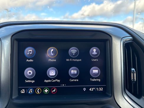 Used 2019 Chevrolet Silverado 1500 LT Trail Boss image 21