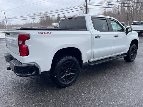 Used 2021 Chevrolet Silverado 1500 LT Trail Boss w/ Bed Protection Package image 7