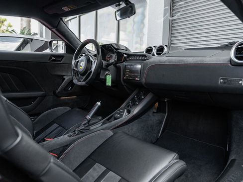 Used 2020 Lotus Evora image 2