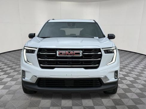 Used 2024 GMC Acadia Elevation AWD/4WD image 3