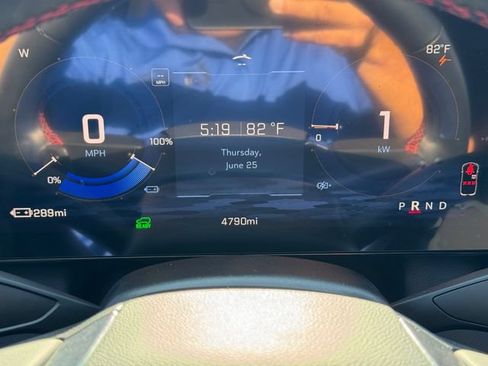 Used 2026 Chevrolet Equinox EV RS FWD image 20