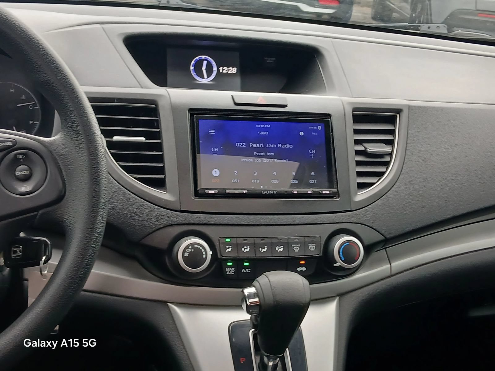 Used 2014 Honda CR-V EX image 46