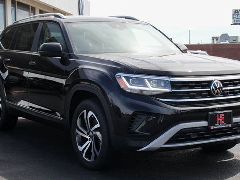 Used 2023 Volkswagen Atlas SEL image 1