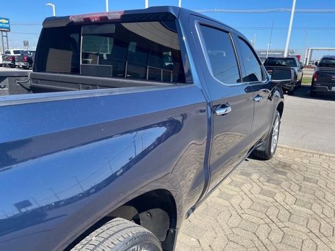 Used 2021 Chevrolet Silverado 1500 High Country w/ Technology Package image 21