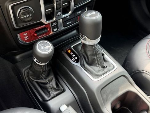 New 2026 Jeep Wrangler Unlimited Rubicon 392 w/ Quick Order Package 27X Moab AWD/4WD image 24