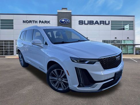 Used 2023 Cadillac XT6 Premium Luxury w/ Technology Package image 1