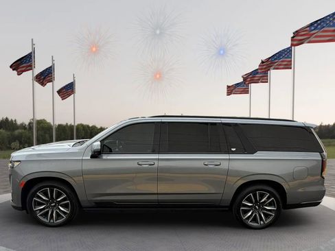 Used 2021 Cadillac Escalade ESV Sport w/ Driver Assist Tech Package image 9