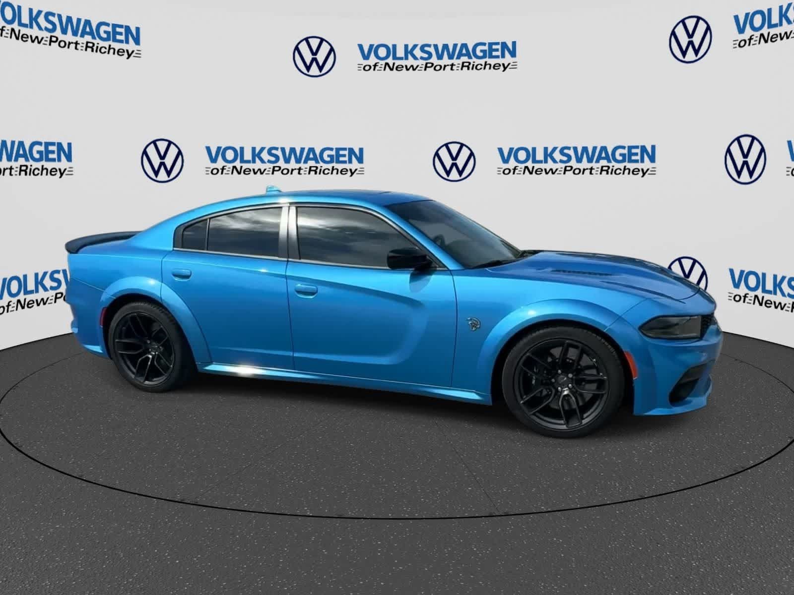 Used 2023 Dodge Charger SRT Hellcat w/ Harman/Kardon Audio Group RWD image 9