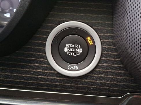 Used 2019 RAM 1500 Limited image 18