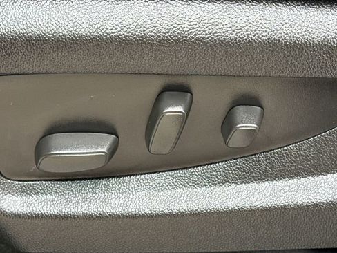 Used 2015 Chevrolet Silverado 1500 LT w/ Texas Edition, 1LT Trim image 20