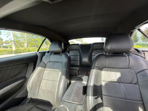 Used 2016 Ford Mustang Premium RWD image 12
