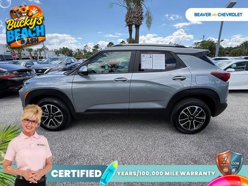Used 2025 Chevrolet TrailBlazer LT AWD/4WD image 4