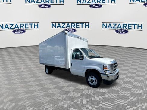 New 2026 Ford E-450 and Econoline 450 Super Duty w/ Power Equipment Group image 2