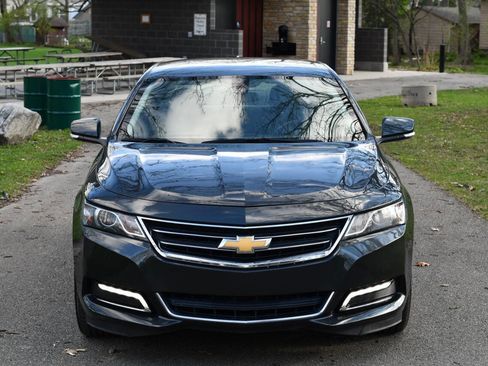 Used 2019 Chevrolet Impala LT image 2