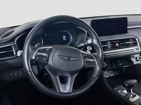 Used 2026 Genesis G70 2.5T RWD image 18