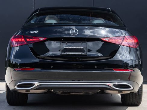 Used 2025 Mercedes-Benz C 300 Sedan image 7
