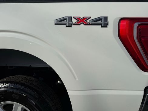 Used 2022 Ford F150 XLT w/ Trailer Tow Package AWD/4WD image 11