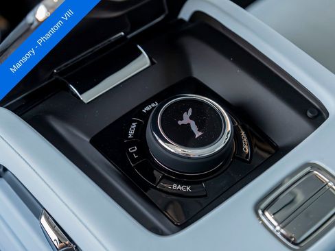 Used 2023 Rolls-Royce Phantom Sedan w/ The Phantom Package RWD image 20