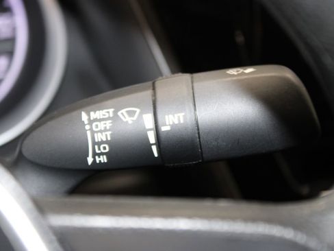 Used 2022 Toyota Camry LE FWD image 32