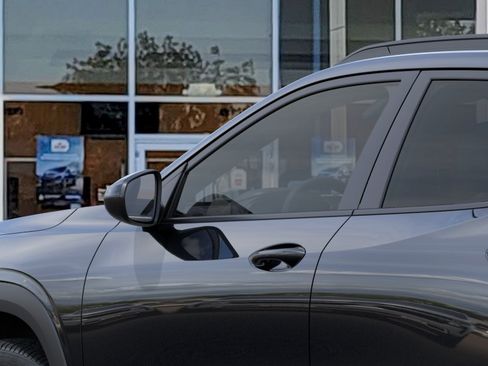 New 2026 Chevrolet Trax LT FWD image 12