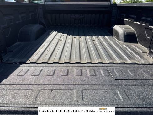 Used 2025 Chevrolet Silverado 2500 LTZ w/ LTZ Premium Package AWD/4WD image 31
