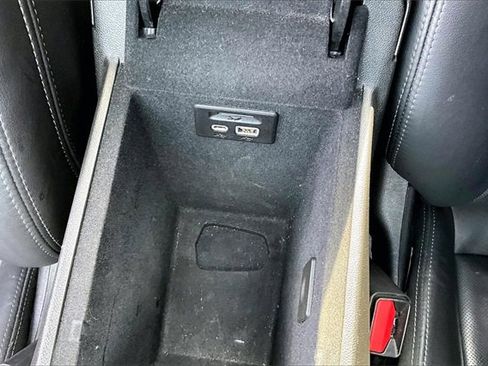 Used 2023 Cadillac XT5 Premium Luxury image 16