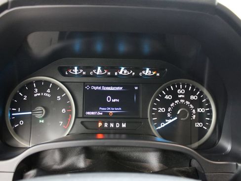 Used 2020 Ford F150 XLT w/ Equipment Group 302A Luxury AWD/4WD image 43