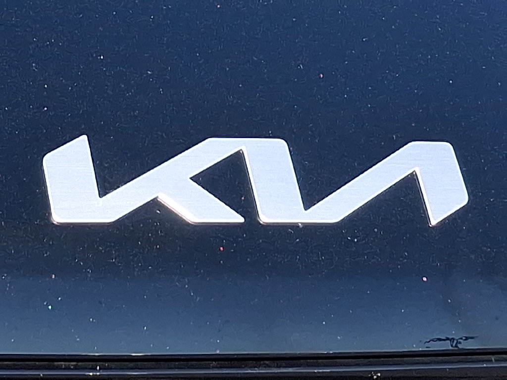 Used 2024 Kia Sorento S AWD/4WD image 29