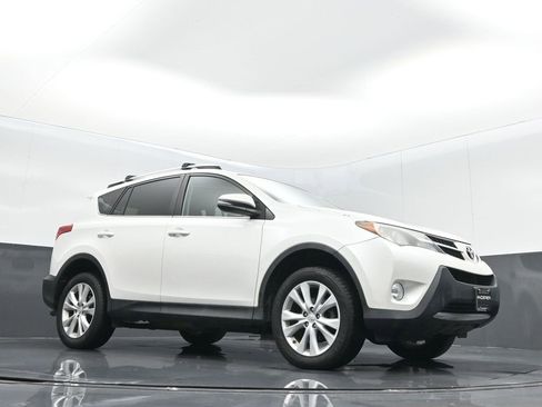 Used 2013 Toyota RAV4 Limited image 26