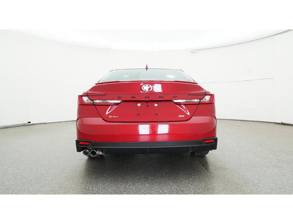 Used 2025 Toyota Camry SE FWD image 29