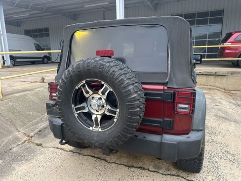 Used 2010 Jeep Wrangler Sport AWD/4WD image 5