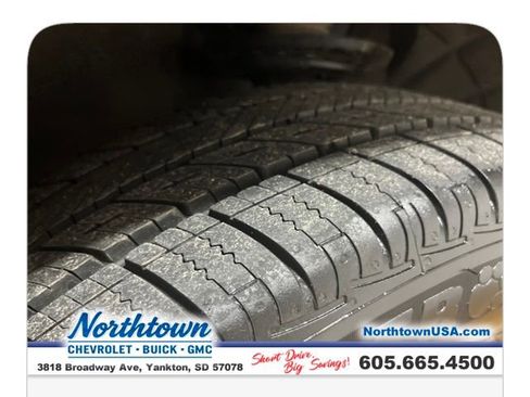 Used 2017 GMC Acadia SLT image 27