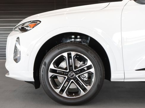 New 2025 Audi Q5 Premium image 5