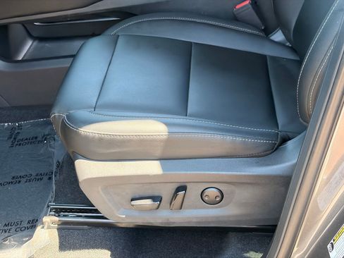 Certified 2025 Nissan Murano SV AWD/4WD image 20