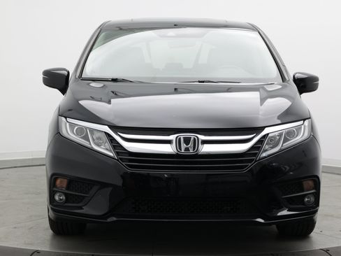 Used 2018 Honda Odyssey EX-L image 2