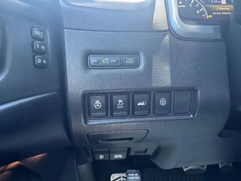 Used 2023 Nissan Murano Platinum w/ Cargo Package FWD image 23