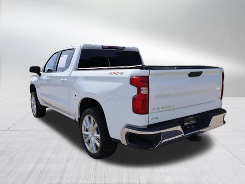 Used 2023 Chevrolet Silverado 1500 LT AWD/4WD image 5
