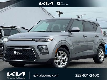 Certified 2022 Kia Soul LX w/ Technology Package