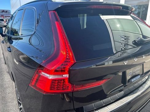 Certified 2024 Volvo XC60 B5 Plus w/ Protection Package Premier AWD/4WD image 9