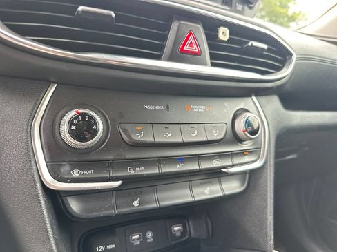 Used 2020 Hyundai Santa Fe SEL FWD image 12