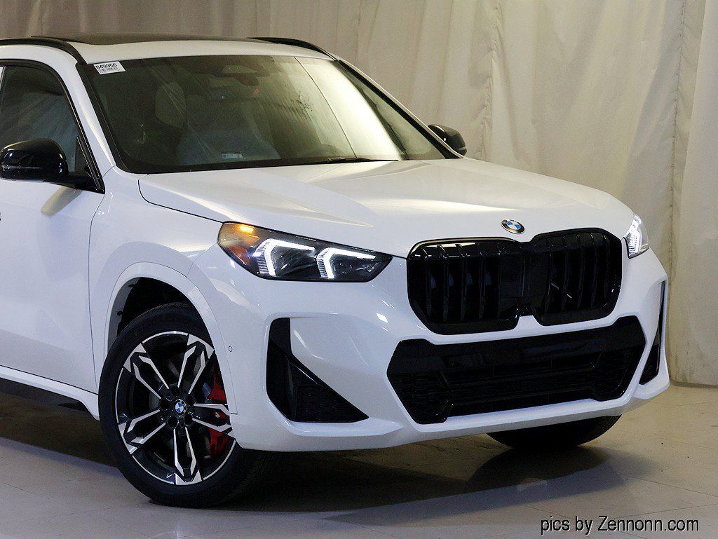 New 2027 BMW X1 xDrive28i AWD/4WD image 2
