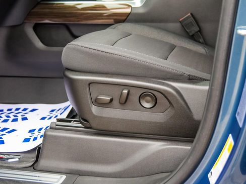 New 2025 Chevrolet Silverado 2500 LT image 29