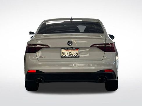 Used 2022 Volkswagen Jetta GLI Autobahn image 6
