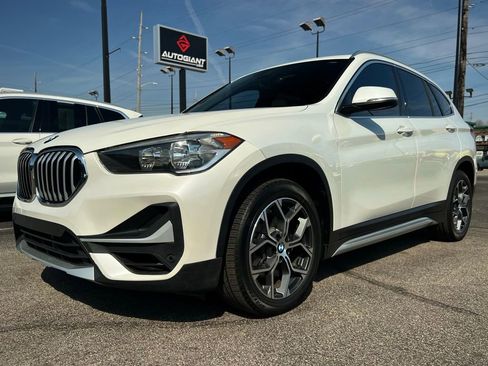Used 2022 BMW X1 sDrive28i w/ Convenience Package image 13