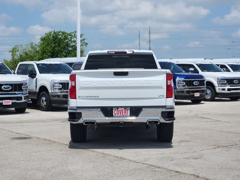 Used 2023 Chevrolet Silverado 1500 LTZ w/ LTZ Convenience Package II AWD/4WD image 6