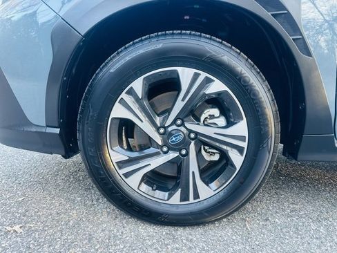 Used 2025 Subaru Crosstrek 2.0i Premium image 27